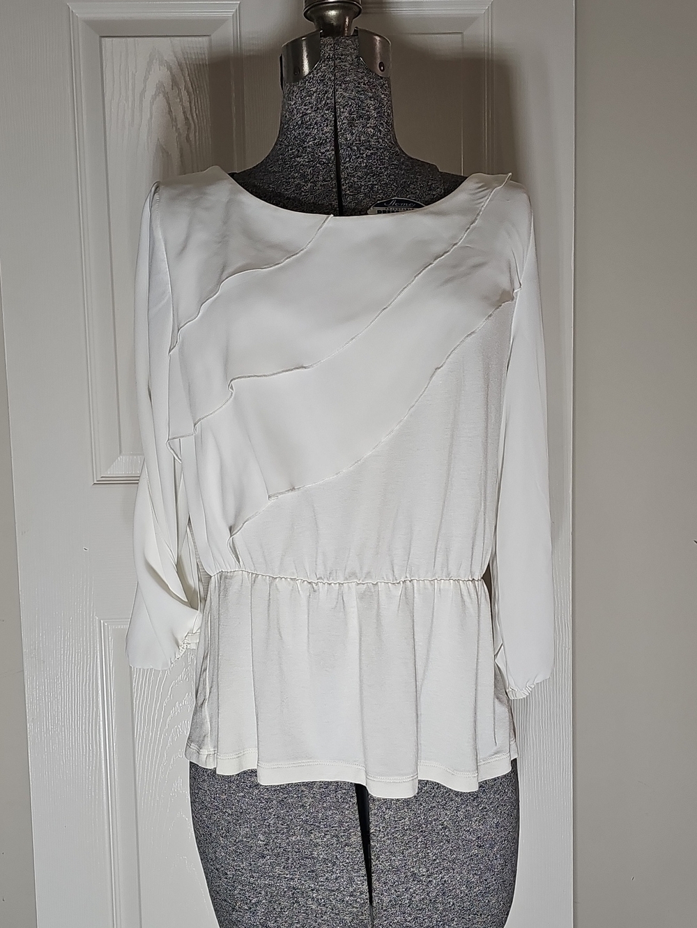 Deletta Alee Ruffle Split Sleeve Peplum Blouse Ivory Size S